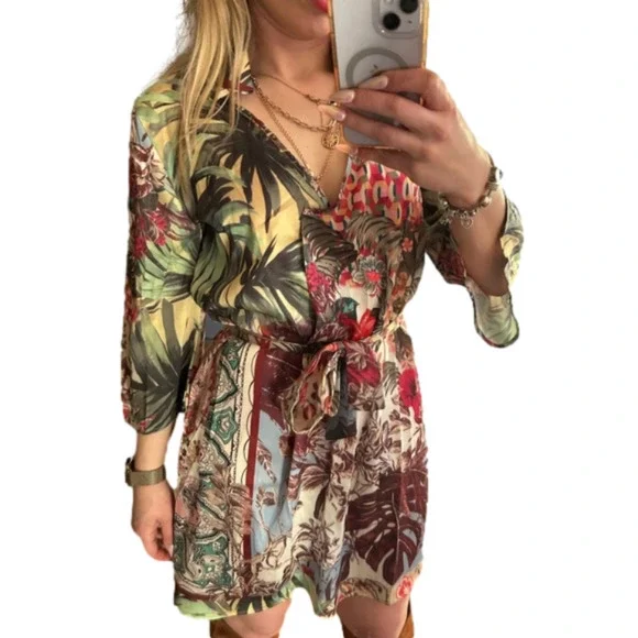 Tropical print dress. Size S. Never worn - Picture 1 of 8